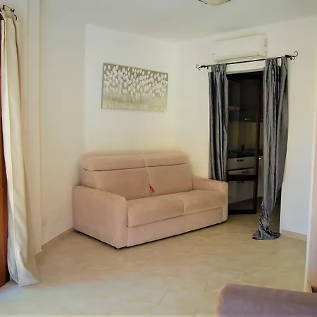 Hotel apartamentowy I Lentischi