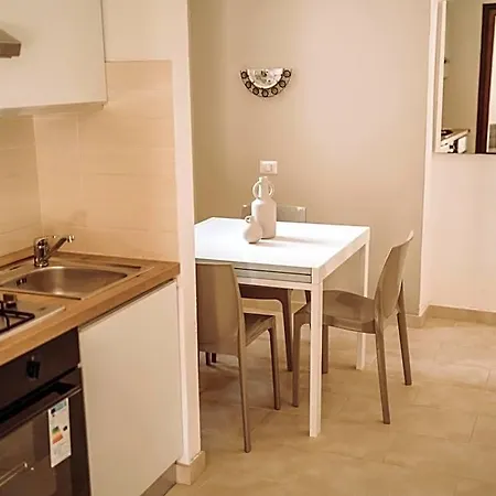 Apart-hotel I Lentischi 3*