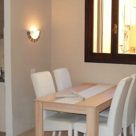 I Lentischi Appart hôtel *
