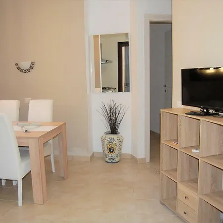 Hotel apartamentowy I Lentischi